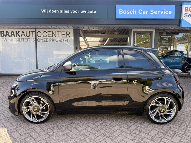 Abarth 500 Abarth Turismo 42 kWh | Panoramadak | Camera