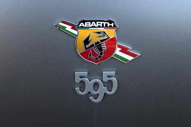 Abarth 595 C 1.4 T-Jet F595 Limited Edition