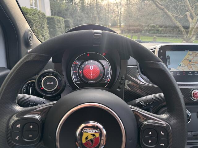 Abarth 595 Abarth Competizione 70th Anniversary, Beats, Sabelt, Carbon, Sper