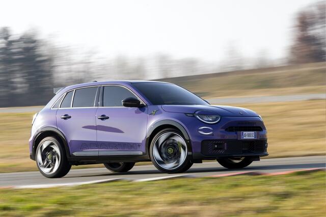 Abarth 600e Scorpionissima 280PK NU TE BESTELLEN!