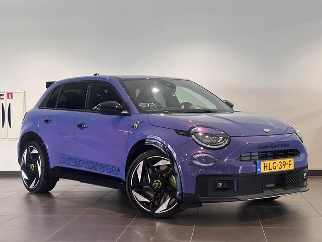 Abarth 600e Scorpionissima EV 54kWh 280pk | SABELT SPORTSTOELEN | ADAPTIVE CRUISE | 20" LMV | APPLE CARPLAY / ANDROID AUTO |