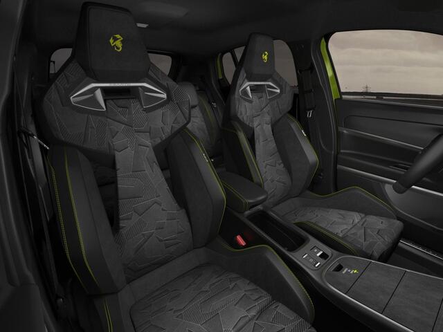 Abarth 600e Competizione 54 kWh | Clima | Adapt. Cruise | Alcantara | Camera | Apple Carplay | Elektr. A-Klep | BSM | Keyless| 20" | Sperdifferentieel | Winter Pack