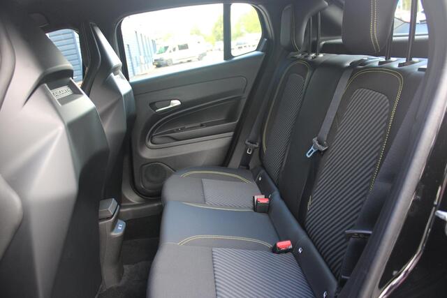 Abarth 600e Abarth Turismo 240PK 54 kWh | "TORSEN" MECHANISCH SPERDIFFERENTIEEL | SABELT SPORT STOELEN | 20" LICHTMETALEN VELGEN ABARTH DESIGN | ABARTH BODYKIT | PARKEERSENSOREN ACHTER | ABARTH REMKLAUWEN | ADAPTIVE CRUISE CONTROL | DRAADLOZE APPLE CARPLAY/ANDROID AUTO | DC SNELLAAD FUNCTIE | KEYLESS START | AUTOMATISCH DIMMENDE BINNENSPIEGEL |