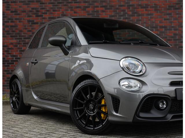 Abarth 695 Competizione | Grigio Sfrenato - Sabelt sportstoelen - Brembo - Beats