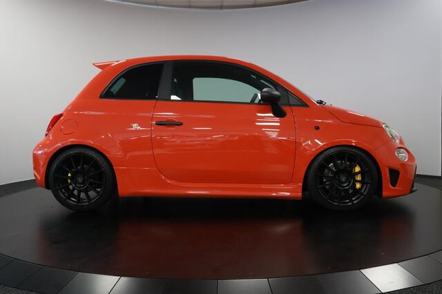 Abarth 695 695 Competizione 180pk Carbon schaalstoelen