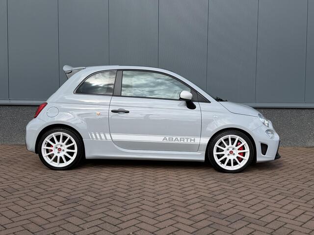 Abarth 695 1.4 T-Jet Esseesse PANO | BEATS | AKRA