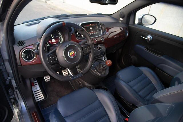 Abarth 695 1.4 T-Jet Rivale | Akrapovic | Beats | Nieuwe Distributie