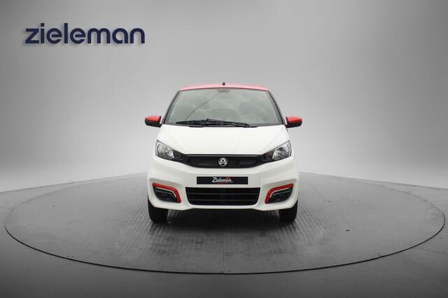 Aixam CITY Sport - 2023 NIEUW - 1.014 km - Camera, Leer