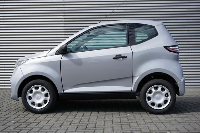 Aixam CITY Pack 45KM/H DIESEL AUT. | RADIO | ¤ 672 KORTING