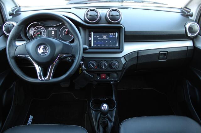 Aixam CROSSOVER Premium met A.B.S. / Camera