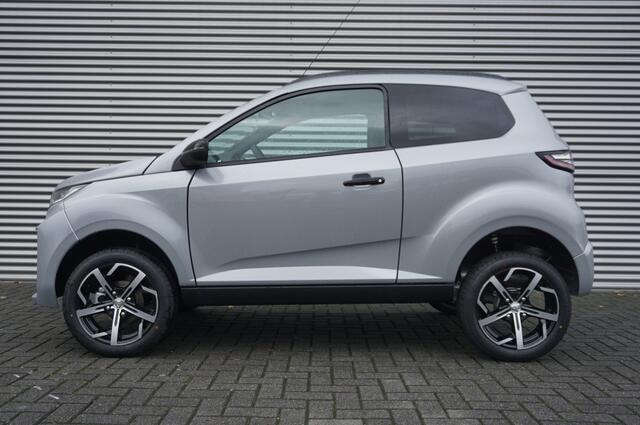 Aixam CROSSOVER Premium 45KM/H DIESEL AUTOMAAT | HOOG MODEL | CAMERA | LEER!