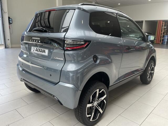 Aixam CROSSOVER [ CARPLAY I HOGE INSTAP I VERWARMING I LICHT METALEN VELGEN]