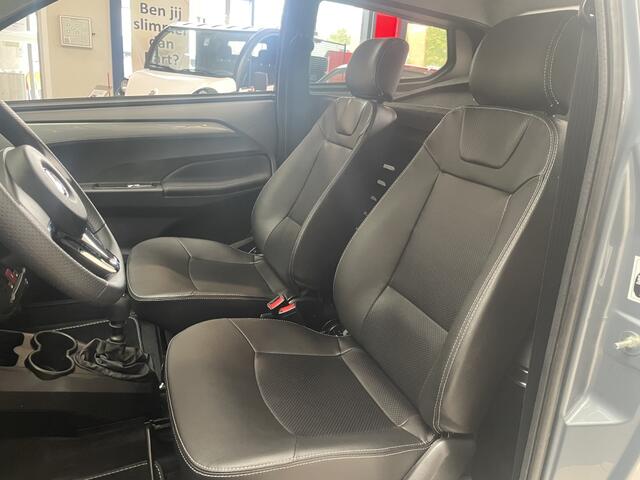 Aixam CROSSOVER [ CARPLAY I HOGE INSTAP I VERWARMING I LICHT METALEN VELGEN]