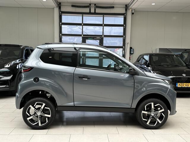 Aixam CROSSOVER Premium [ ANDROID AUTO I CAMERA I DIESEL I HOGE INSTAP ]