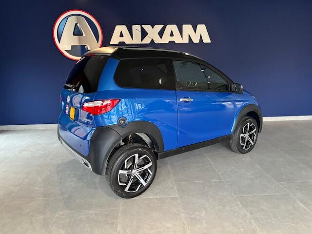 Aixam CROSSOVER Premium met airconditioning, en ABS