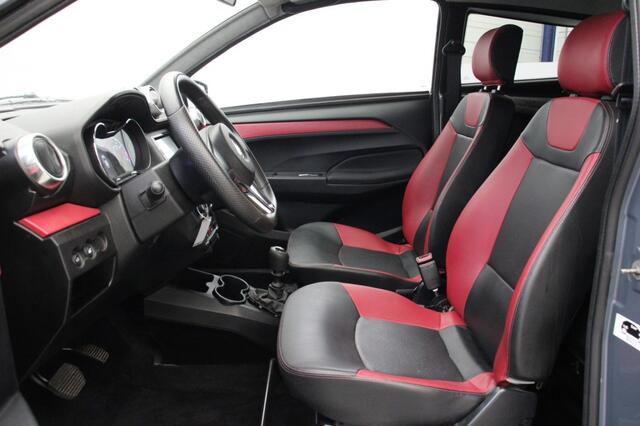 Aixam CROSSOVER dCi Highline Sport - 2022 - 6.707 Km - Camera, Leer, Parkeersensoren