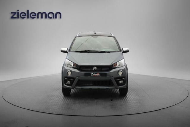 Aixam CROSSOVER dCi Highline Sport - 2022 - 6.707 Km - Camera, Leer, Parkeersensoren