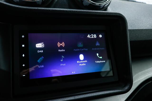 Aixam CROSSOVER SUV / Aluminiumlook Dashboard