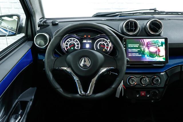 Aixam CROSSOVER SUV / 9 Inch Tablet