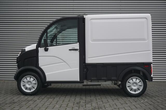 Aixam D-Truck VAN 45KM/H DIESEL AUTOMAAT | 2,8M3 LAADVOLLUME | CAMERA!