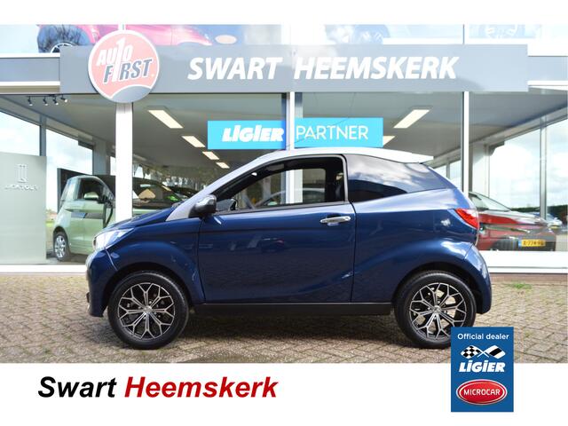 Aixam E-Coupe Brommobiel Premium | 1e eigenaar | Volledig elektrisch | Parkeercamera