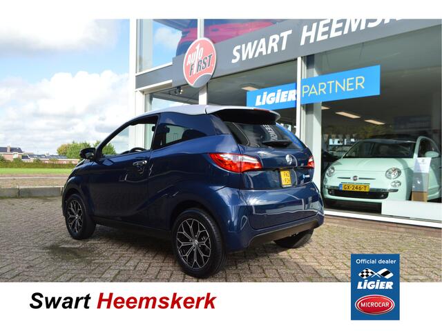 Aixam E-Coupe Brommobiel Premium | 1e eigenaar | Volledig elektrisch | Parkeercamera