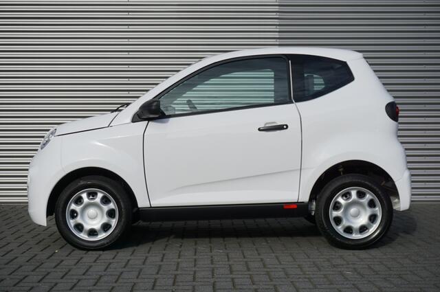 Aixam Easy Acces 45KM/H DIESEL AUTOMAAT | BLUETOOTH | LED!