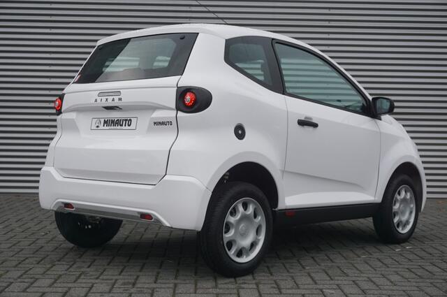 Aixam Minauto Acces 45KM/H DIESEL AUTOMAAT RADIO | BLUETOOTH | LED!