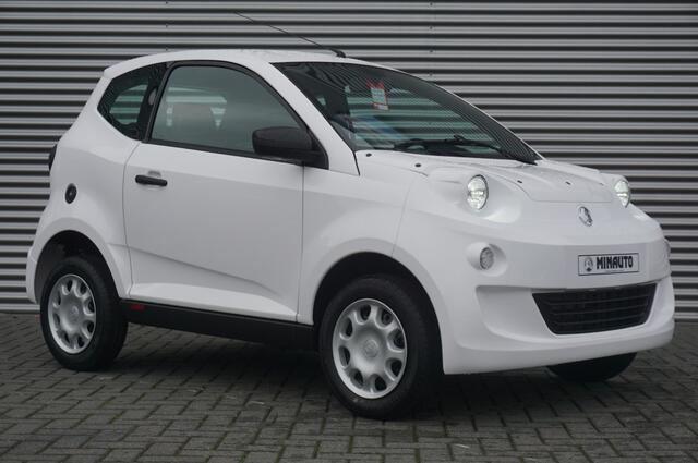 Aixam Minauto Acces 45KM/H DIESEL AUTOMAAT RADIO | BLUETOOTH | LED!