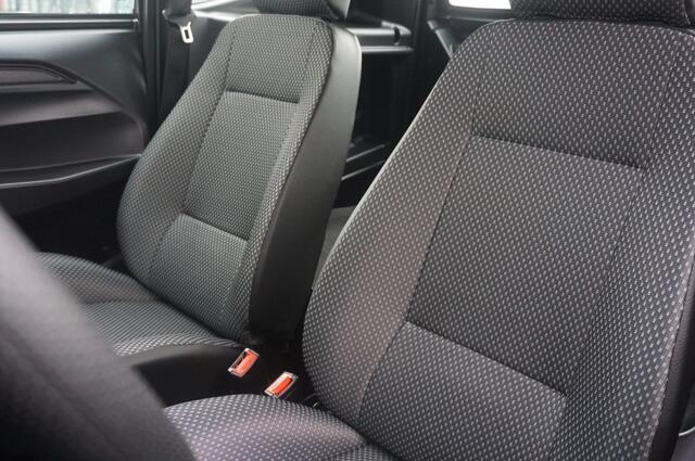 Aixam Minauto Acces 45KM/H DIESEL AUTOMAAT RADIO | BLUETOOTH | LED!