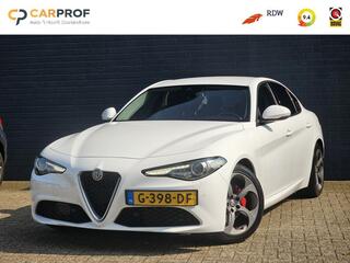 alfa-romeo-giulia-2.2---230-pk---bt