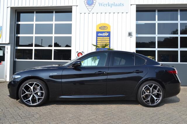 Alfa Romeo GIULIA 2.0T Super