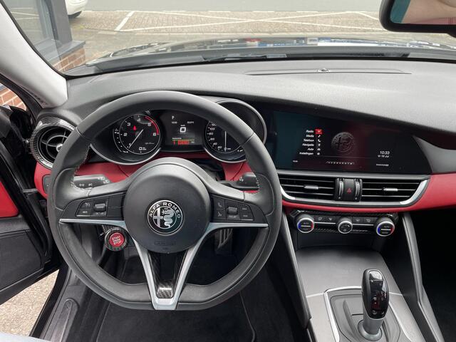 Alfa Romeo GIULIA 2.2 Super Xenon + 19inch + Top onderhouden