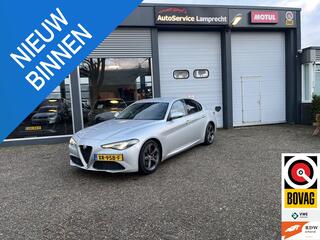 alfa-romeo-giulia-2.0t-super
