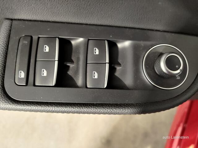 Alfa Romeo GIULIA 2.0T 200pk Super Business 147kw Navi / Carplay / Camera / Navi / Winter Pack
