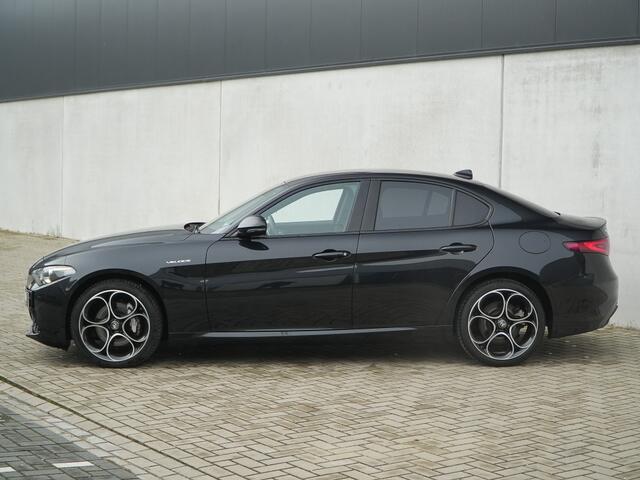 Alfa Romeo GIULIA 2.0 Turbo 280 PK AWD Veloce | Navi | Carplay | Driver | BTW | 19