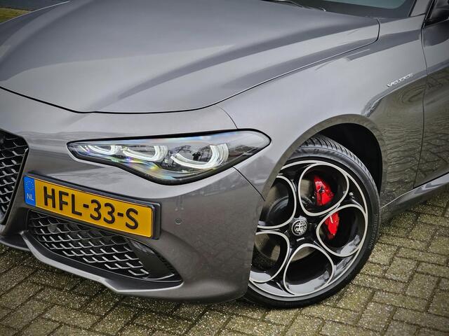 Alfa Romeo GIULIA 2.0 T GME AWD Veloce HARMAN KAR. / RIJ-ASSISTENTIE /
