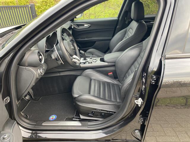 Alfa Romeo GIULIA 2.0T Sprint
