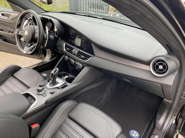 Alfa Romeo GIULIA 2.0T Sprint