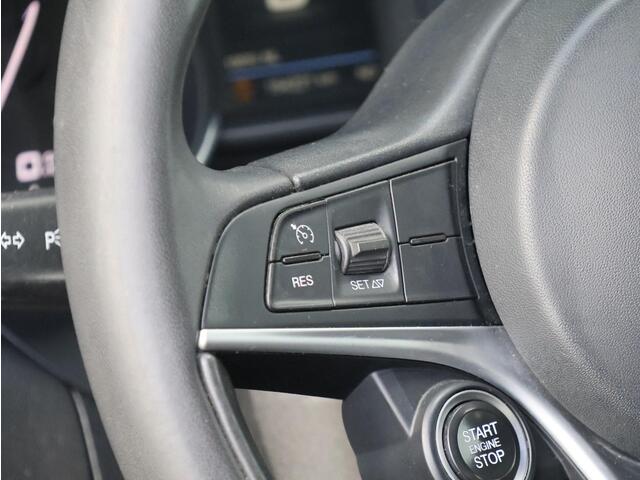Alfa Romeo GIULIA 2.0T Super | Navigatie | Cruise Control |