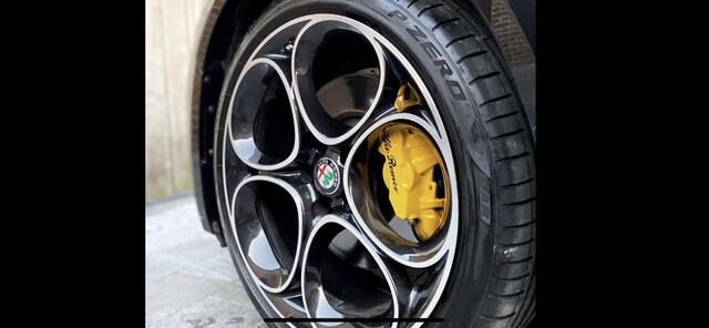 Alfa Romeo GIULIA 2.0T TI