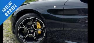 alfa-romeo-giulia-2.0t-ti