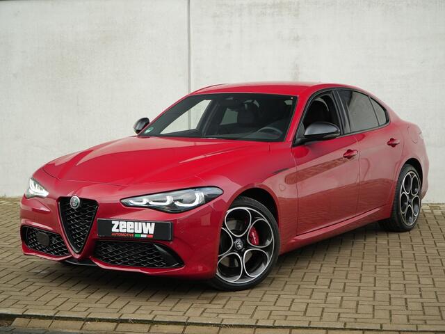 Alfa Romeo GIULIA 2.0 Turbo 280 PK Competizione Q4 AWD | Pano | Harman | 19"