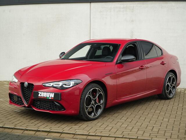 Alfa Romeo GIULIA 2.0 Turbo 280 PK Competizione Q4 AWD | Pano | Harman | 19"