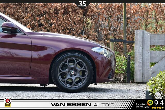 Alfa Romeo GIULIA 2.2 Super Automaat Navi Camera Led Cruise-Control Flippers NL-Auto!