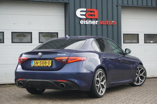 Alfa Romeo GIULIA 2.0T Super | LEDER | MEMORY | STOEL/STUURVERWARMING | XENON |