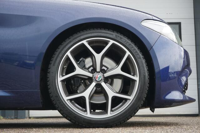 Alfa Romeo GIULIA 2.0T Super | LEDER | MEMORY | STOEL/STUURVERWARMING | XENON |