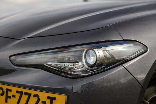 Alfa Romeo GIULIA 2.0 T AWD 280 PK Aut. Veloce Q4 ? Pano ? Leder ? Xenon