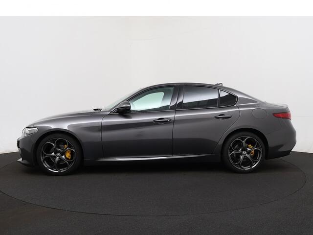 Alfa Romeo GIULIA 2.0T Super | Leder | Memory | Stoelverwarming | 06-2018 133.881 KM
