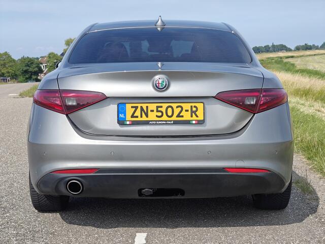 Alfa Romeo GIULIA 2.2 Automaat | Luxe | Leder | Flippers